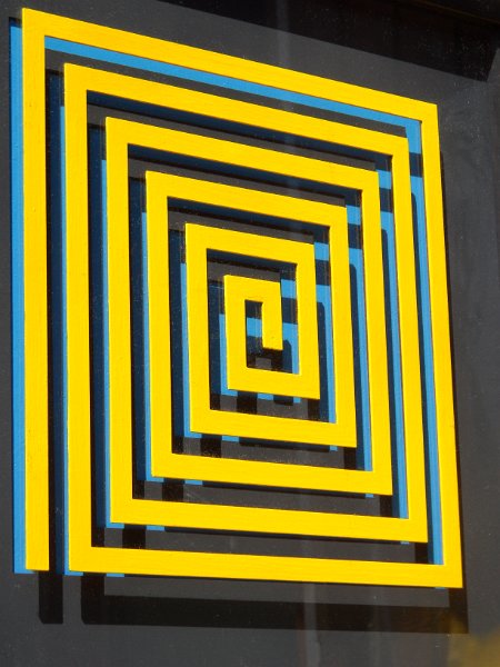q. spiral 40 cm      Blech auf Plexi (5).jpg